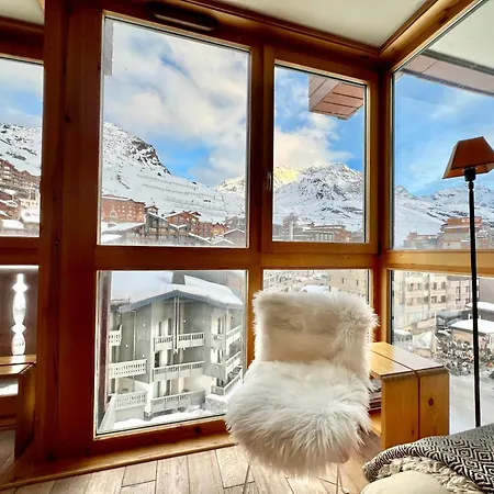 Apartment Dernier Etage Avec Vue Sur Les Montagnes Emplacement Exceptionnel Au Coeur De Aux Pieds Prestations Incluses Val Thorens